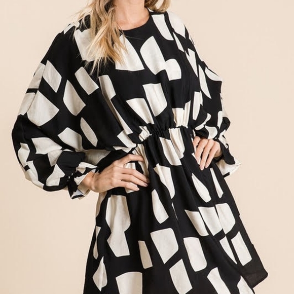 Geo-Printed Midi Dress NWT - Picture 3 of 3